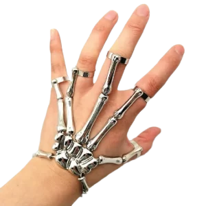 Guante articulado de metal plateado con diseño esquelético, ideal para cosplay y estilo gótico.